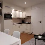Orchidee - Incl. Prive Parking Apartment